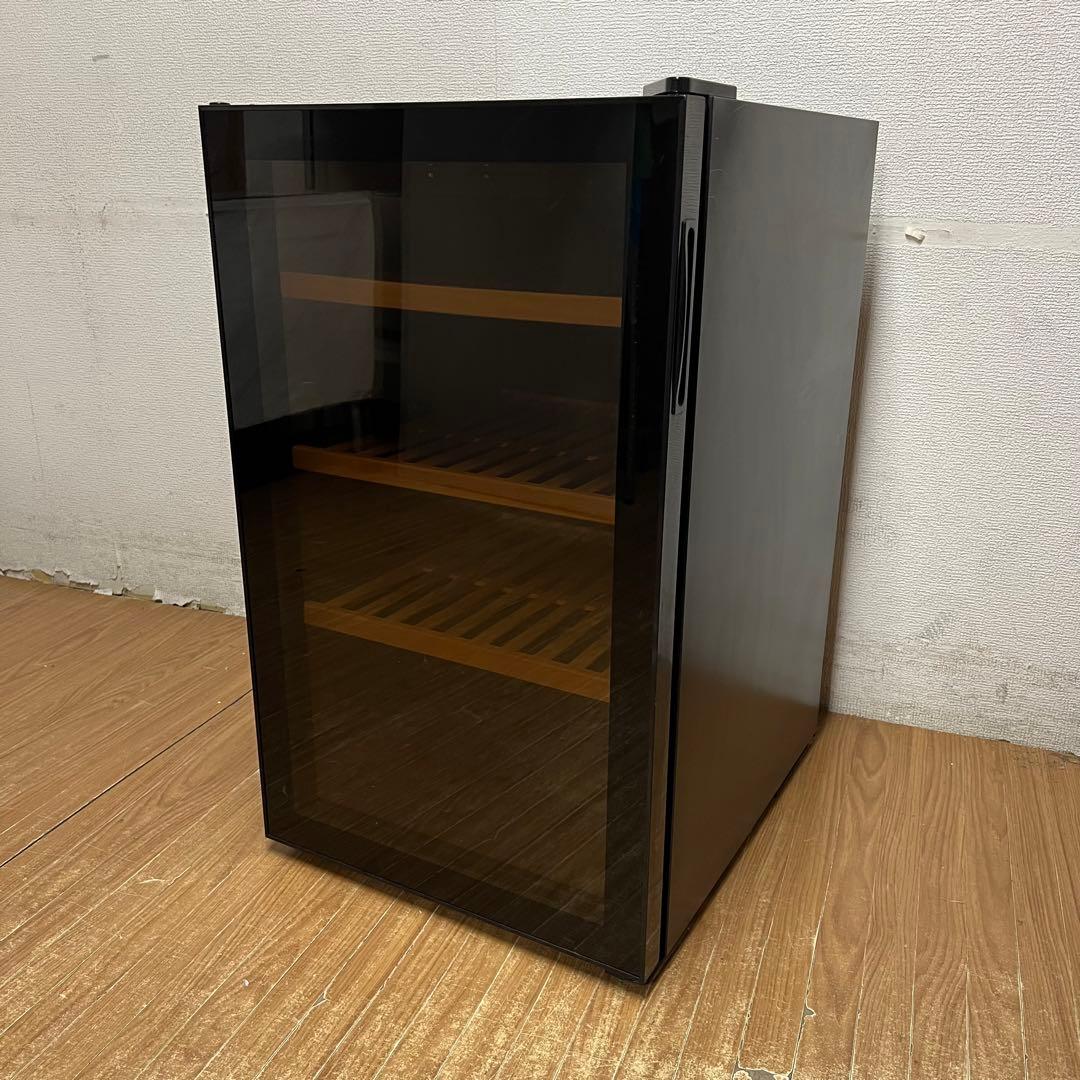 三ツ星貿易 エクセレンス ワインセラー 110L 32本収納 MB-6110C