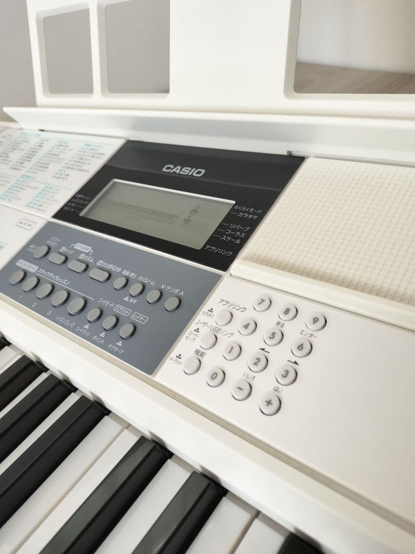 CASIO 光ナビゲーション キーボード LK-516 61鍵盤 230曲 - メルカリ