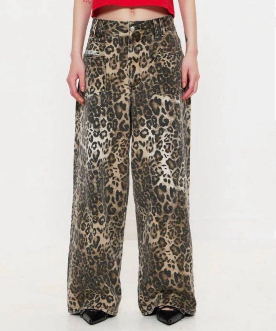 BEEDEN レオパードデニム 中古・古着通販】BEEDEN (ビーデン) LEOPARD PRINT WIDE STRAIGHT