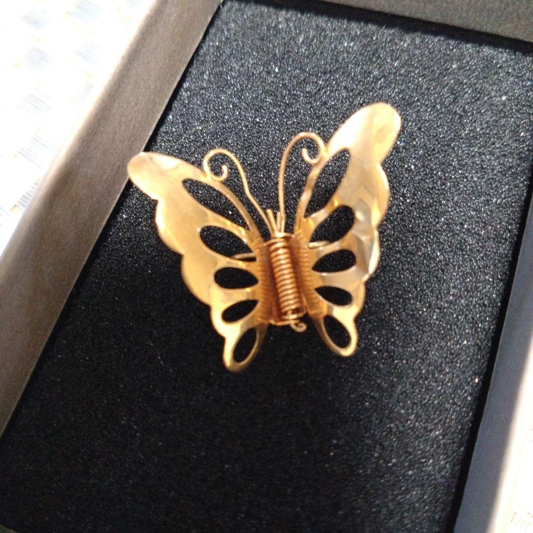 18金デザインブローチ