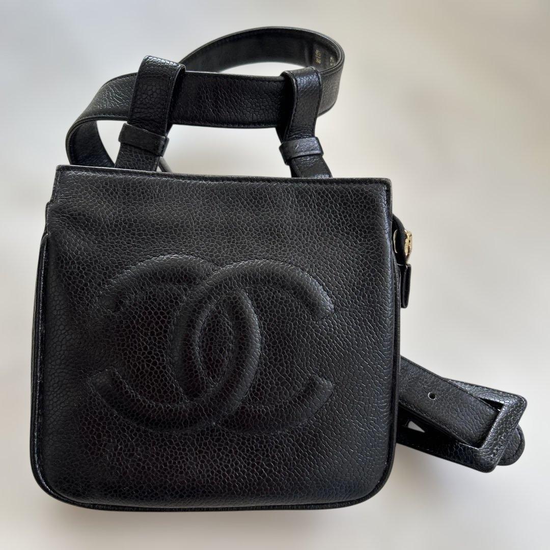 ★極美品　CHANEL キャビアスキン　ウエストポーチ