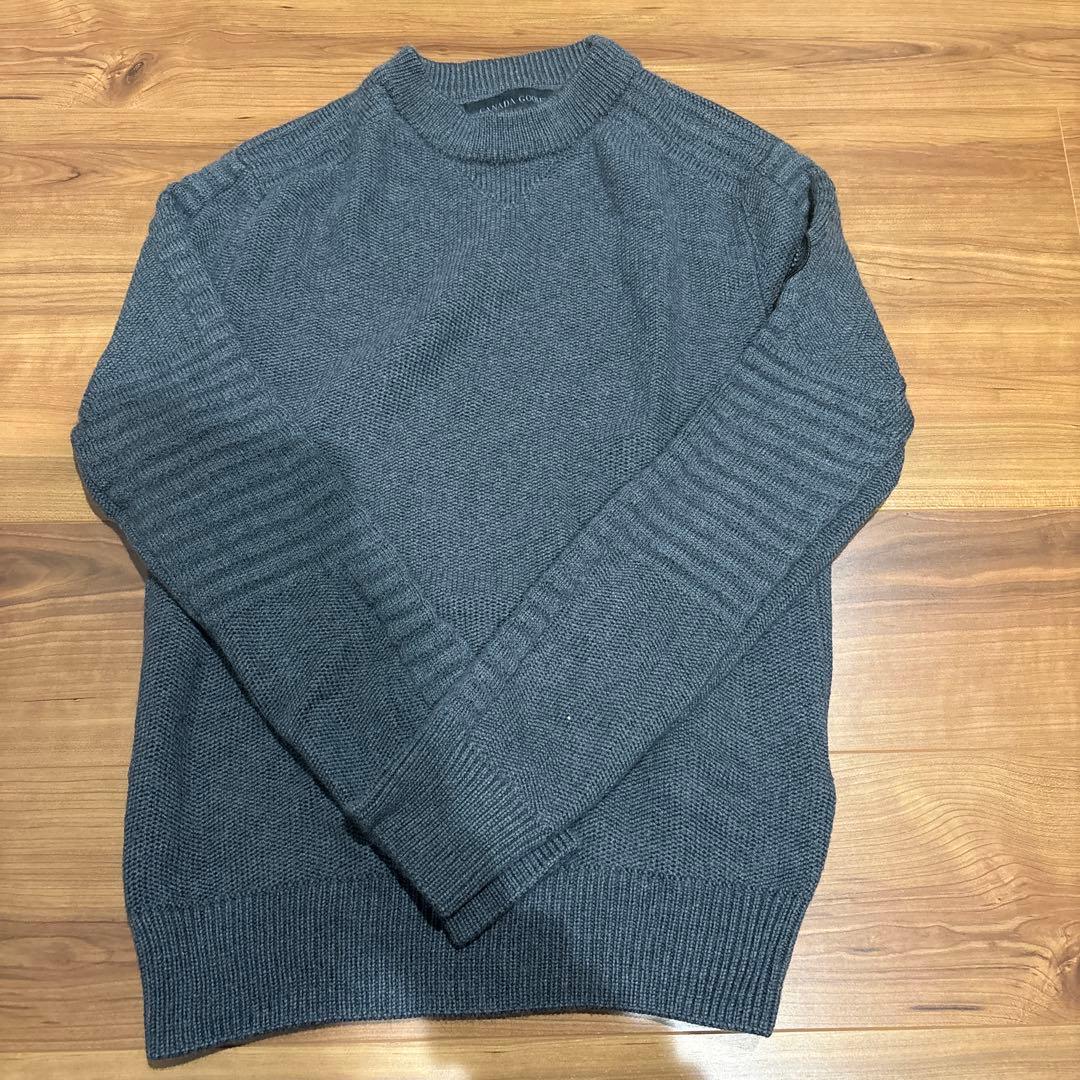 【  】グレー クルーネックセーター