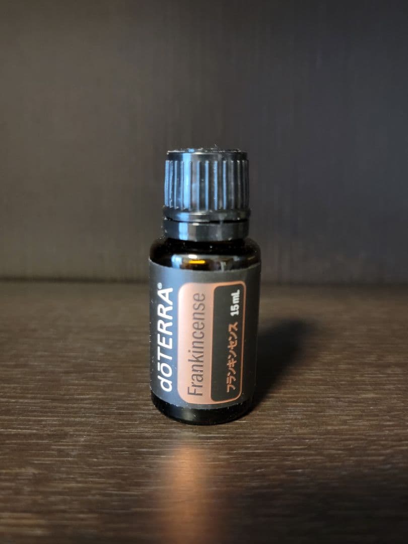ドテラ　フランキンセンス 15ml エッセンシャルオイル アロマオイル