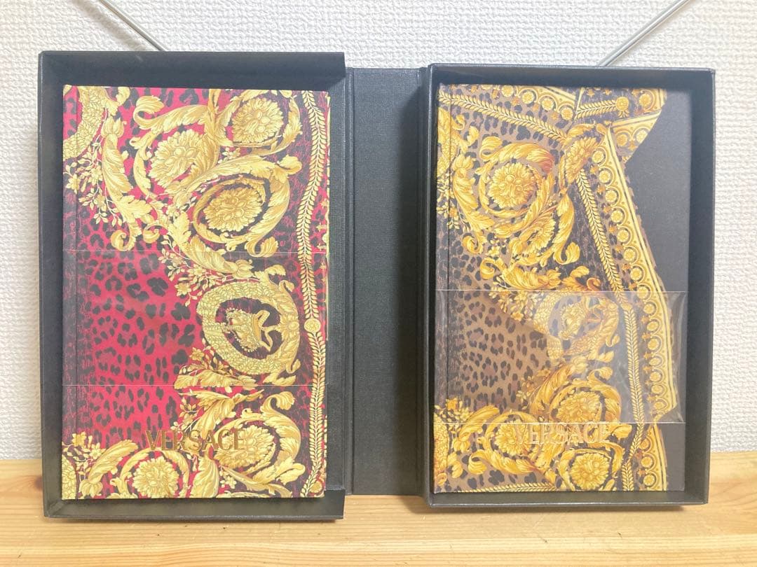 ☆非売品！ 新品！ VERSACE ヴェルサーチ ノベルティ ノート 2冊セット