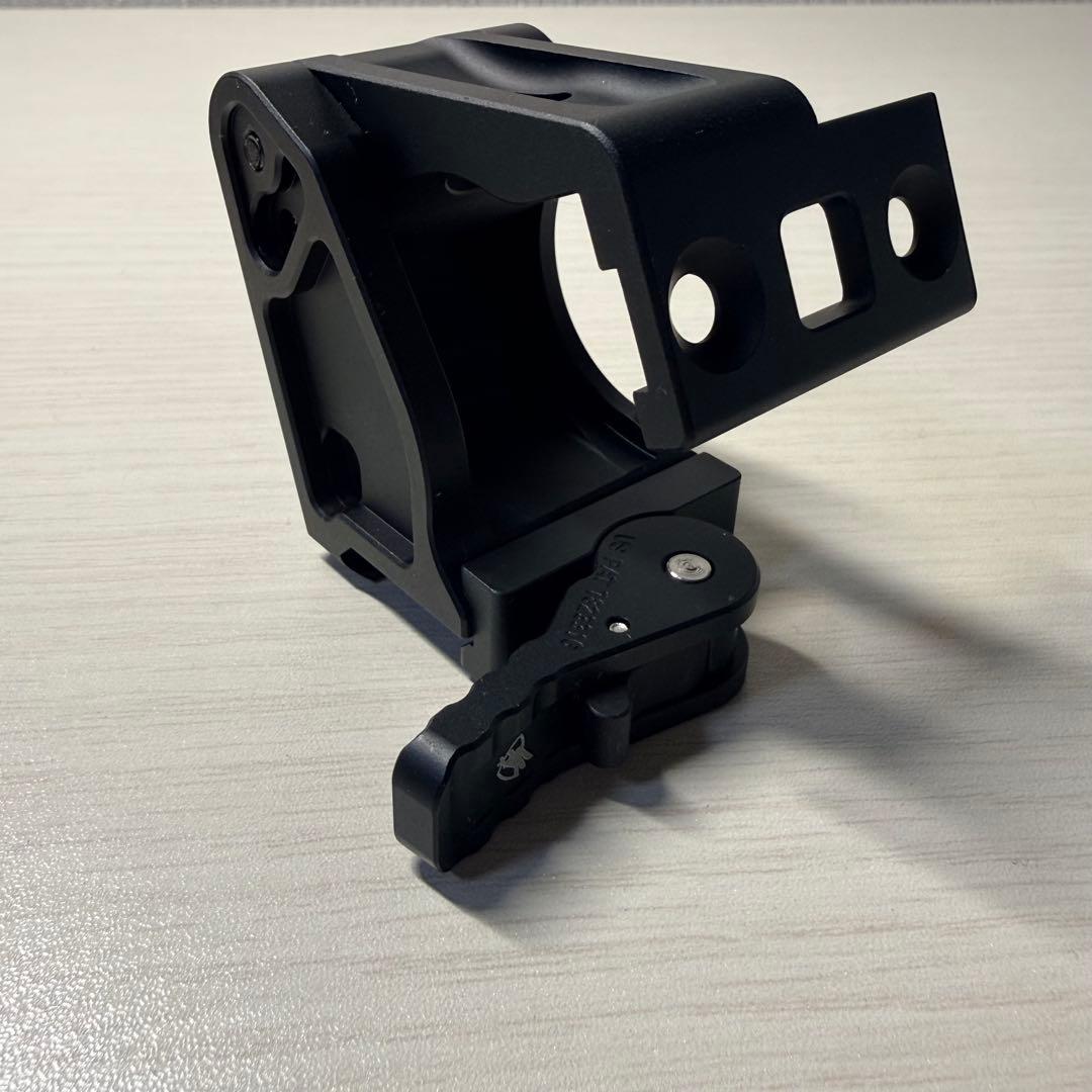 UNITY FTCマグニファイアマウント　ブラック　未使用品