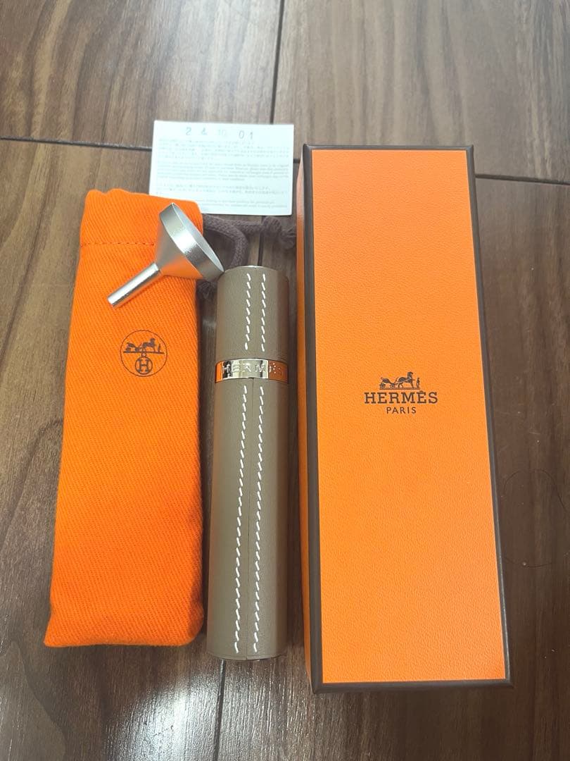 【新品】HERMES エルメス アトマイザーレフィラブル ヴォースイフト
