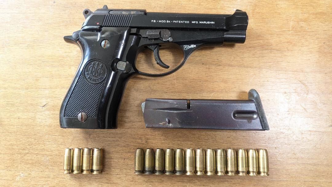 マルシン M84 モデルガン　ブローバック　動作OK カートリッジ付き