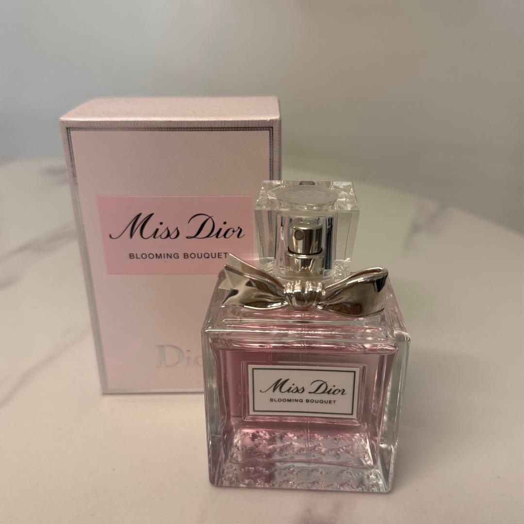 【Miss Dior】 ブルーミングブーケ 【オードトワレ】