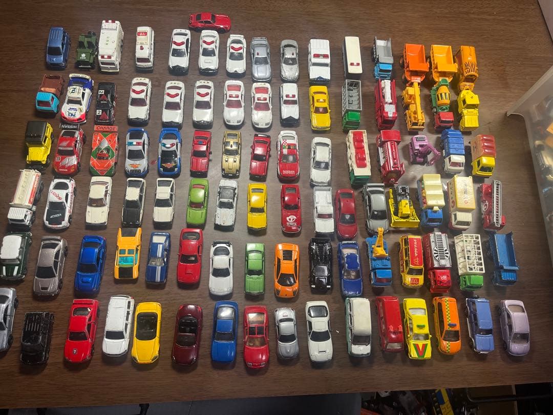 さ*！様 トミカ　コレクション 約100台 限定品 希少品あり