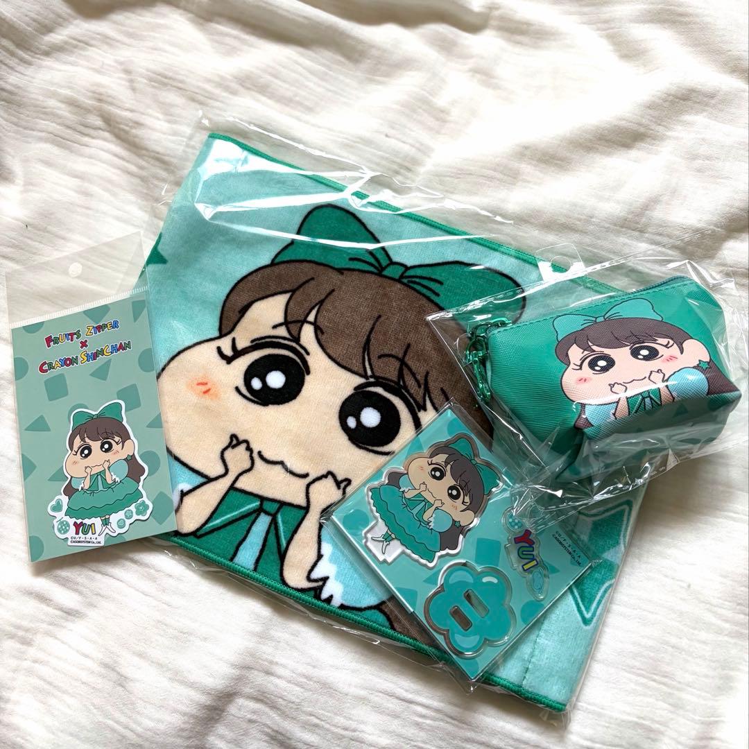 FRUITSZIPPERクレヨンしんちゃん 櫻井優衣　4点セット