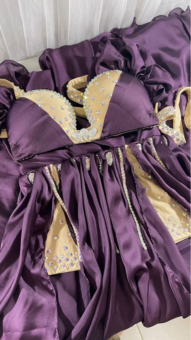 Madela、紫のベリーダンス 衣装