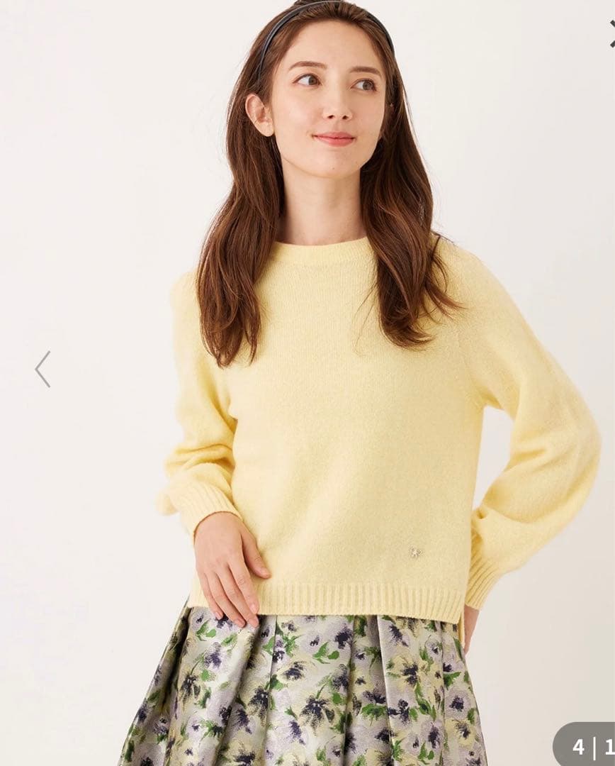 TOBECHOCイエロー ニットセーター 長袖 リボンモチーフパフスリーブ