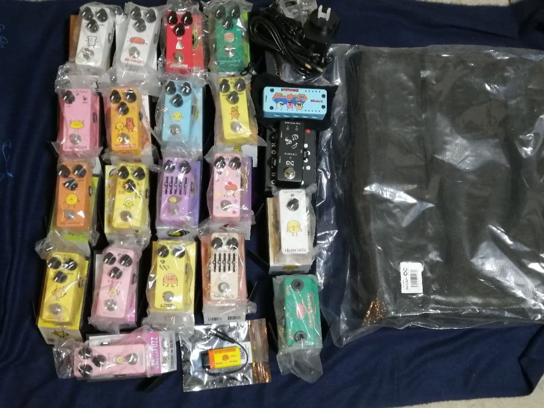 エフェクツベーカリーほぼ全機種コンプリート＆非売品エフェクターバッグのセット