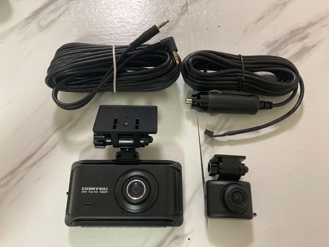 パンダ様　駐車監視　コムテック　ドライブレコーダー　ZDR 035　前後