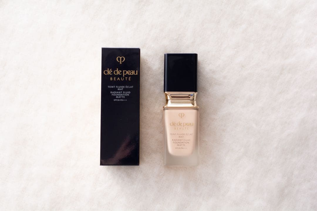 クレ・ド・ポー ボーテ　タンフリュイドエクラ　マット PO00 タンフリュイドエクラ マット オークル00 - クレ・ド・ポー ボーテ専門