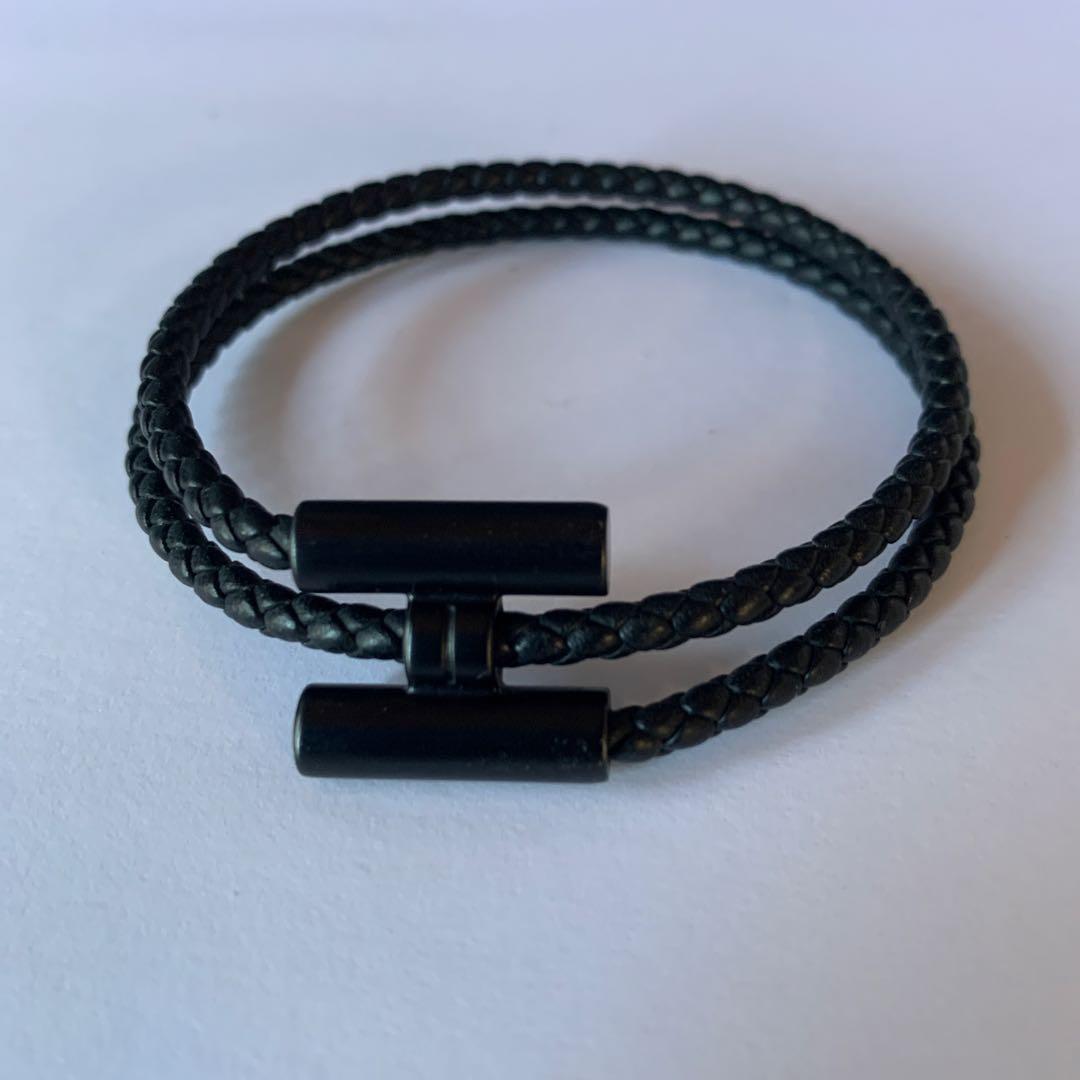 HERMES 編み込みブレスレット　ブラック HERMESトゥルニ 編み込みレザーブレスレット ブラック エルメス - メルカリ