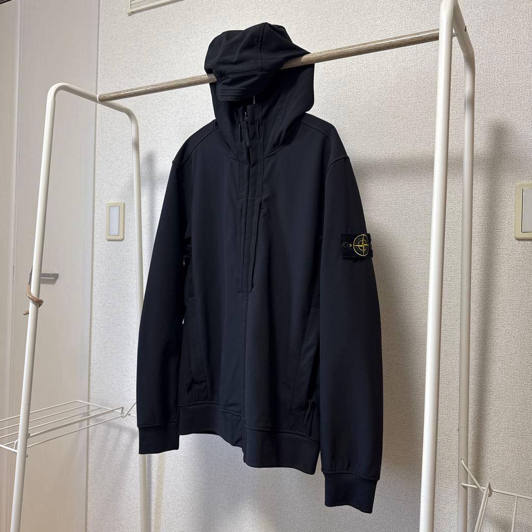 STONE  ストーンアイランド タグあり