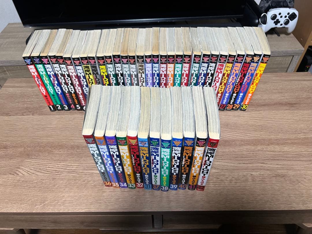 湾岸ミッドナイト　漫画全42巻セット Amazon.co.jp: 湾岸MIDNIGHT コミック 全42巻完結セット (ヤンマガKC