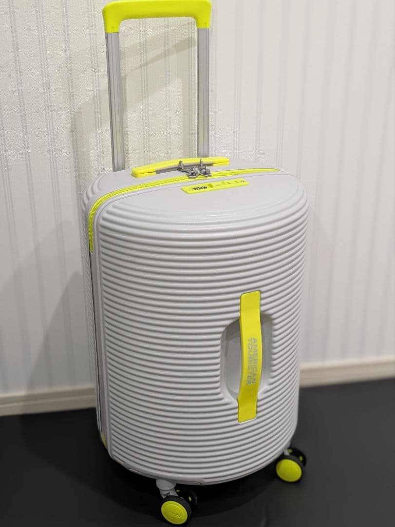 最終【 美品 】 アメリカンツーリスター　スーツケース 52cm