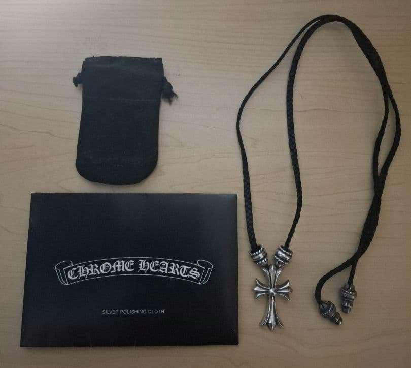 CHROME HEARTS クリンプトCHクロスペンダント スモール