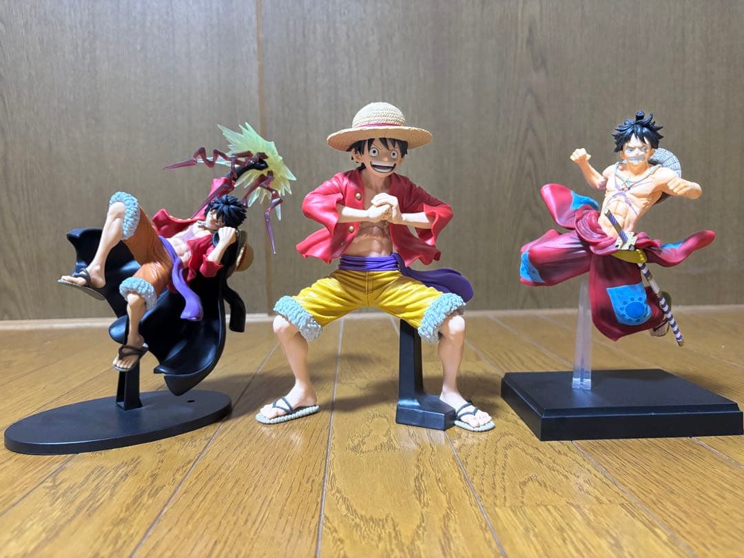 ワンピース ルフィ フィギュア 3体セット - メルカリ