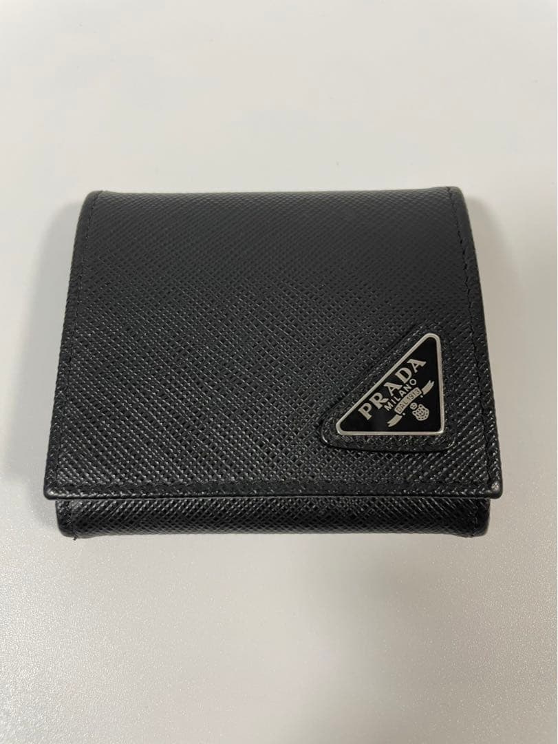 PRADA プラダ サフィアーノレザー トライアングル ケース PRADA/プラダ_Women通販 | サフィアーノトライアングル キーケース