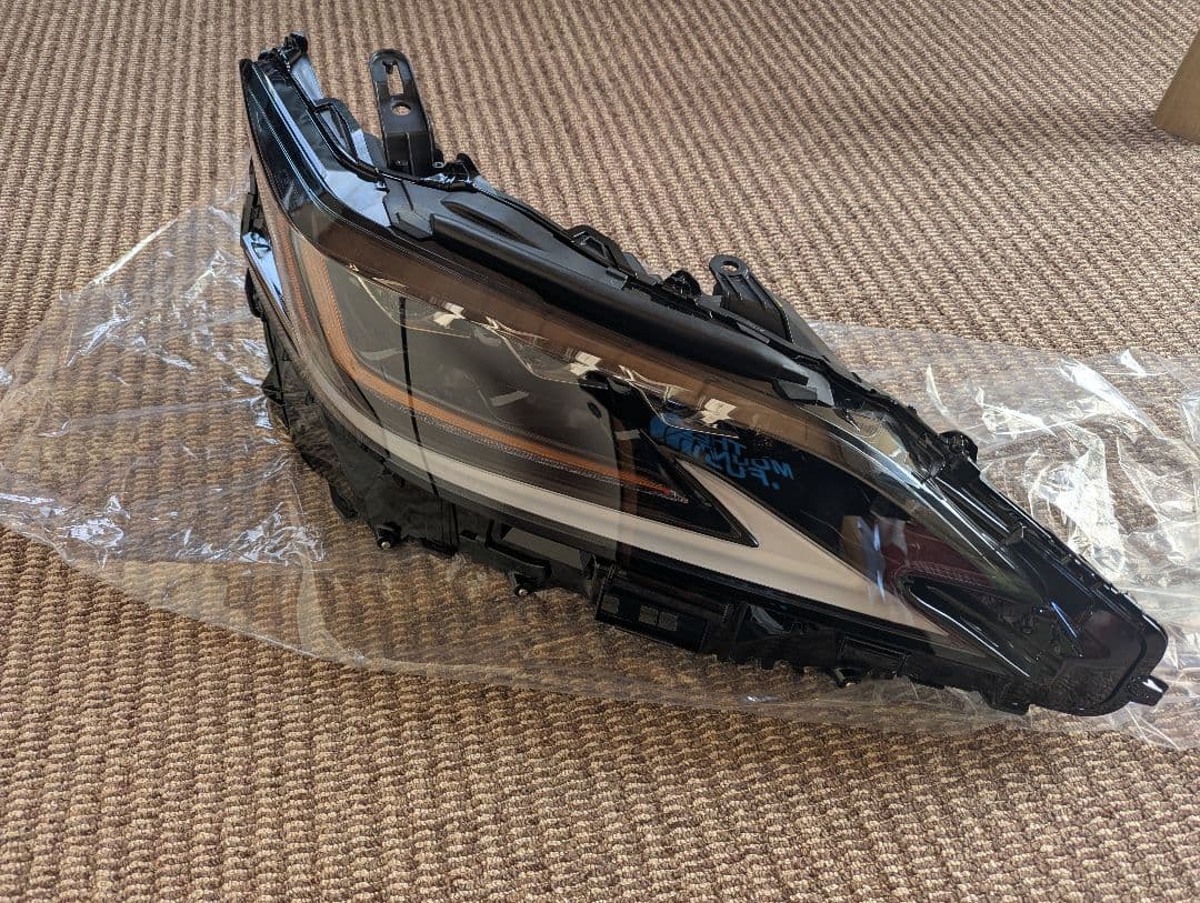 最終値下げ価格　レクサス　LEXUS　ES300h　右ヘッドライト 61KcLFzNxqL._AC_UF350,