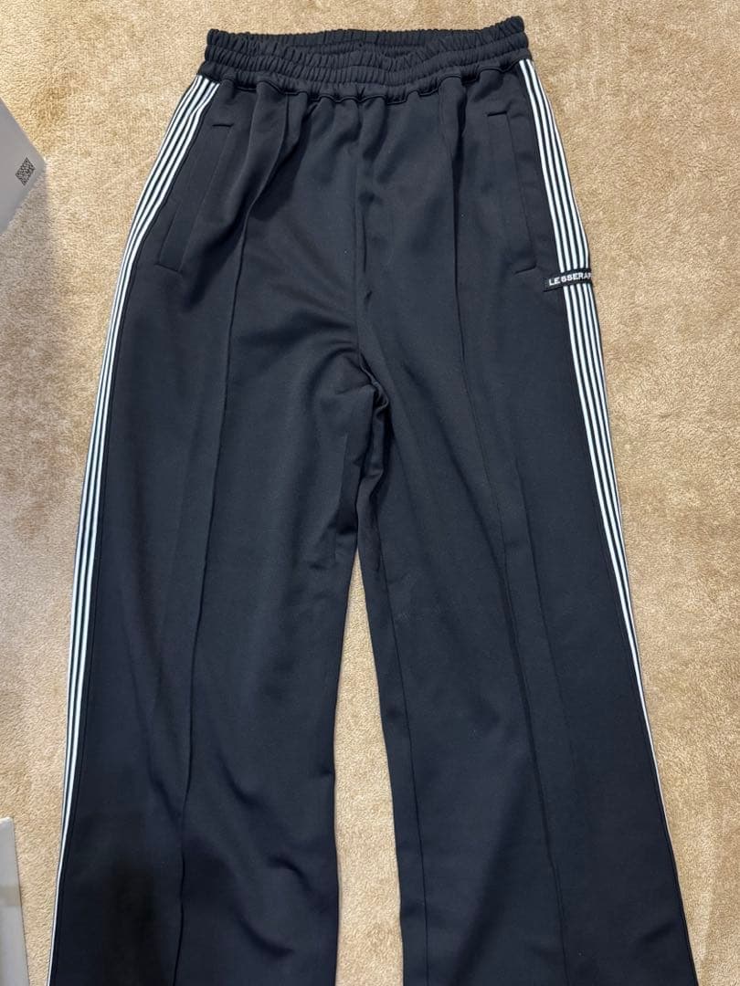 LE SSERAFIM TRACK PANTS Black Sサイズ　ルセラ