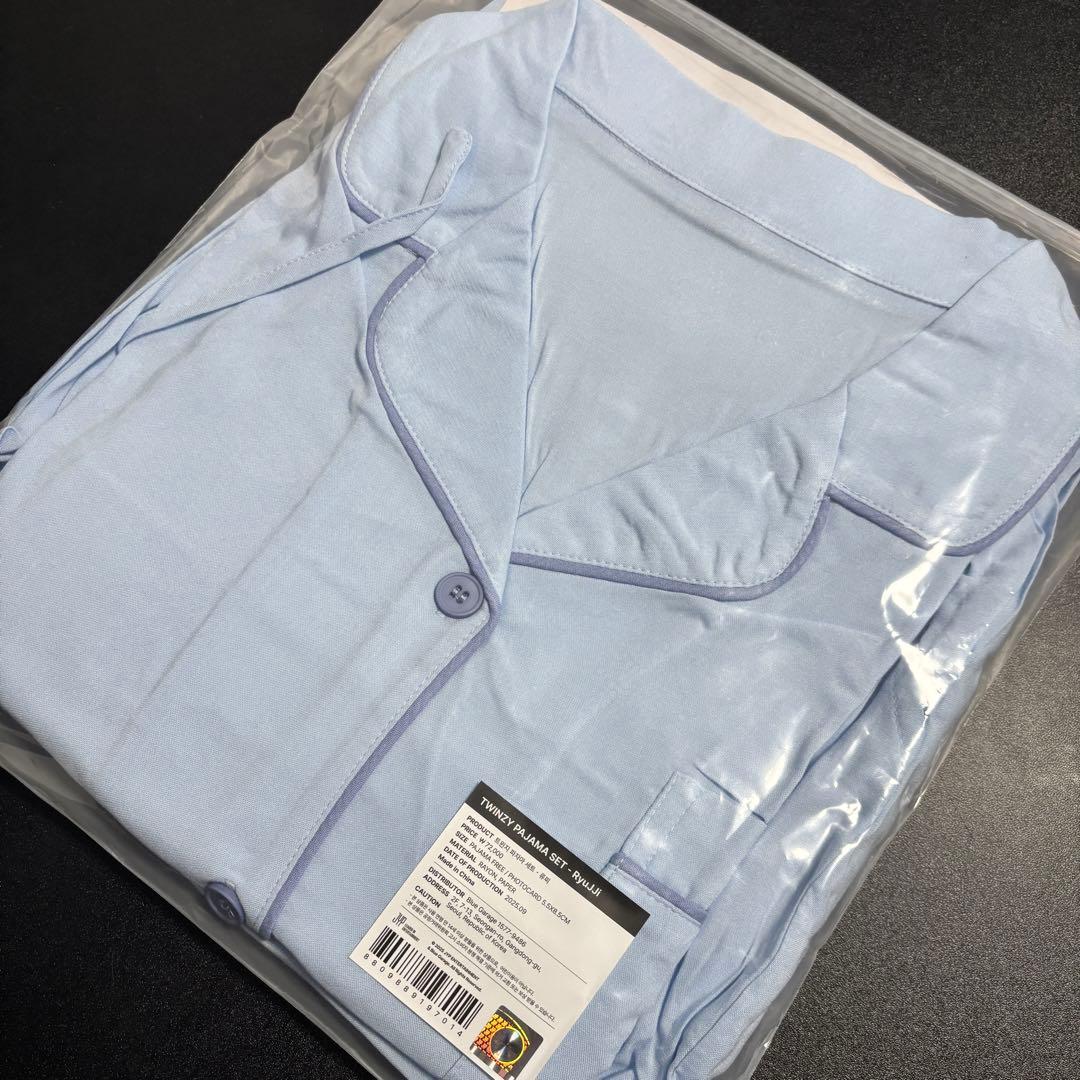 ITZY リュジン ON AIR パジャマ TWINZY トレカ抜き 新品未使用