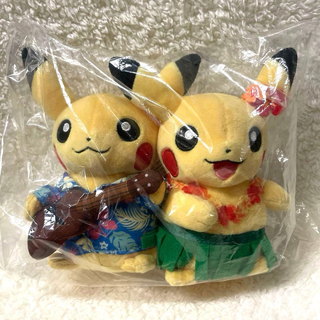 ポケモンセンター マンスリーペアピカチュウ 8月 - メルカリ