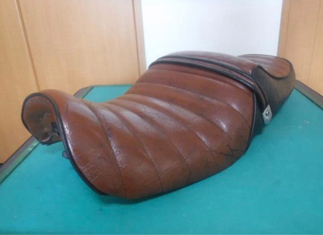 バリオス2（zr250b）茶タックロールシート