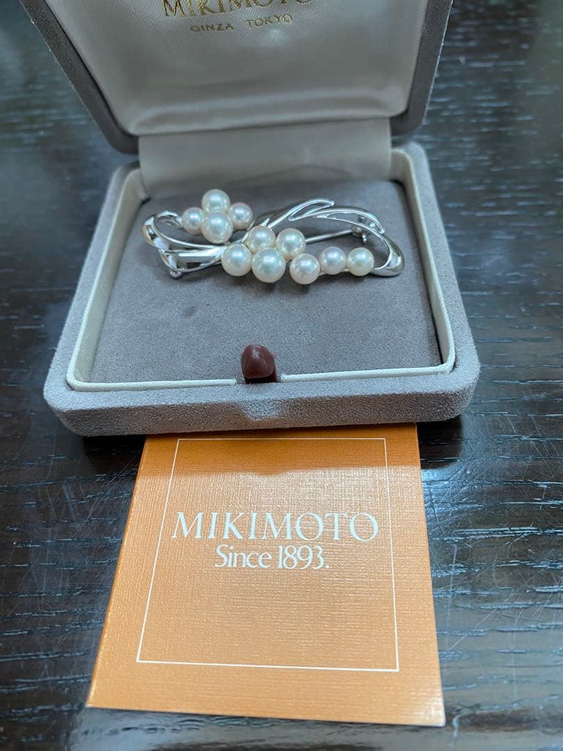 MIKIMOTO 真珠ブローチ MIKIMOTO（ミキモト） ブローチ パール 真珠 5.0-7.5mm リボン K18WG