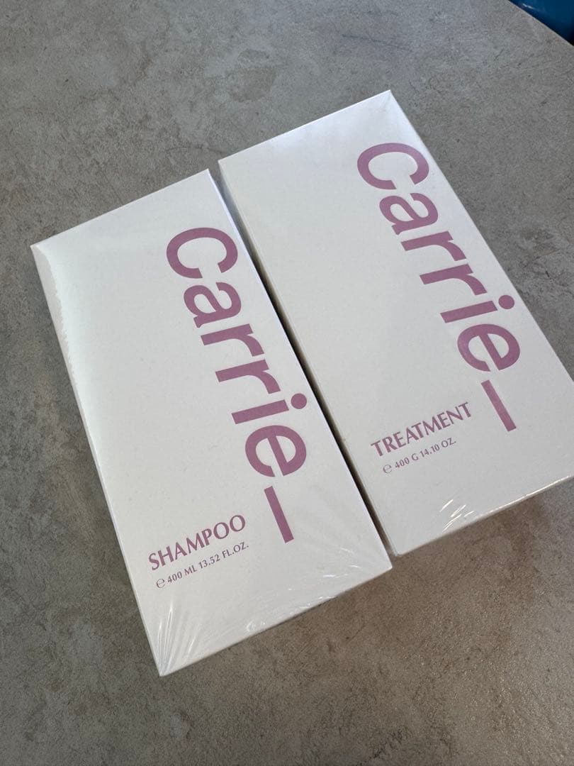 Carrie シャンプートリートメント新品未開封holland village
