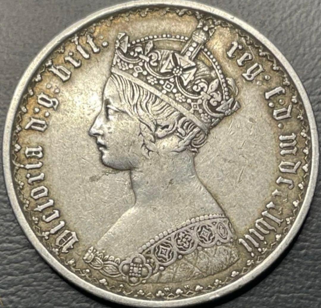 モ*ン様 1858年 英国　ビクトリア　ゴシックフローリン銀貨2 シリング　ハイ