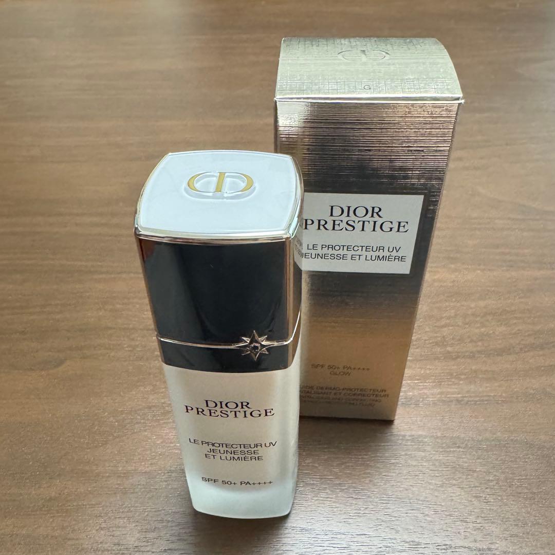 Dior プレステージ ホワイト ル プロテクター UVルミエール シアーグロウ ディオール（Dior） プレステージ ホワイト ル プロテクター UV