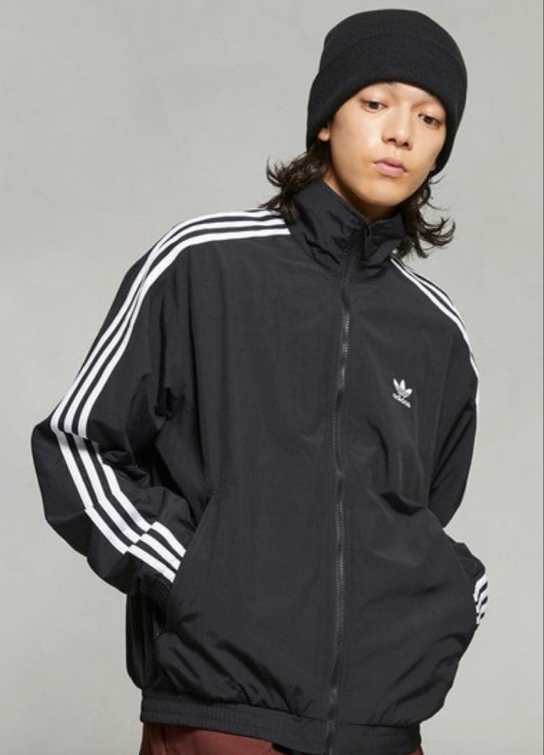 【y2k テック系】アディダスオリジナルス ナイロン トラックジャケット 黒 L