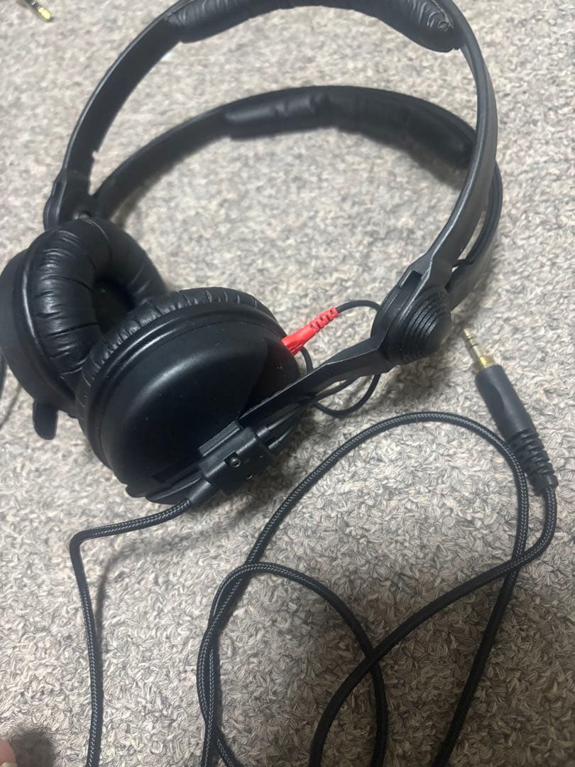 DJ機材 sennheiser hd25
