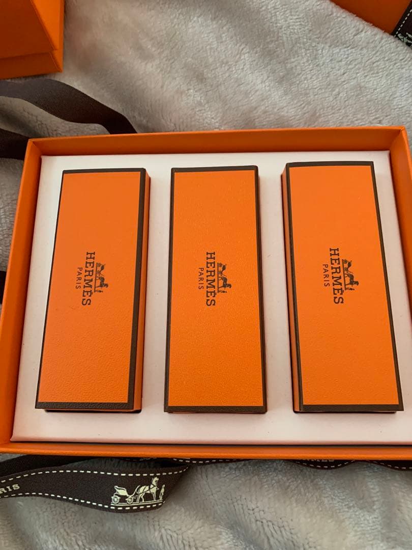 エルメス　口紅