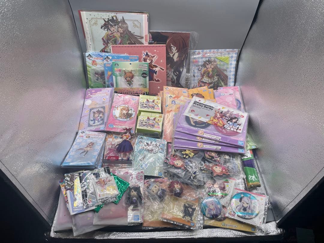 ウマ娘 グッズセット 大量まとめ 80サイズダンボール