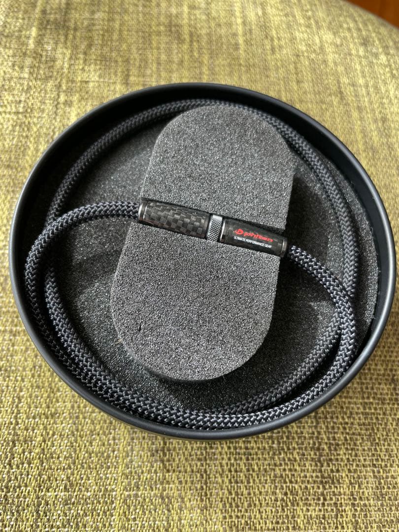 新品未使用ファイテン RAKUWA ネック ✕100 カーボン ブラック