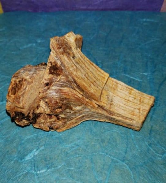 56 伽羅、六国五味、聞香、香木、沈香「天然ブルー白檀根瘤41,1g」