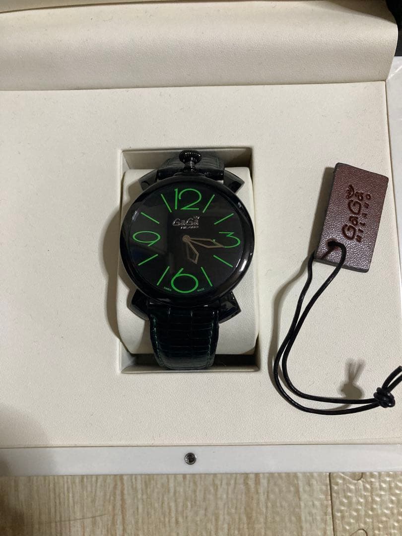 B*L様 GaGa Milano アナログ時計 ブラック/グリーン GAGA MILANO|クロノグラフウオッチ|【ハードオフ公式通販】オフモール