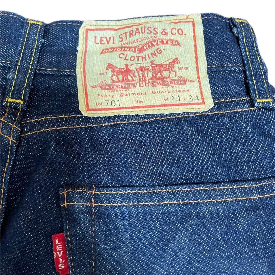 ✨ Levi's リーバイス 701 モンローデニム 24 セルビッチ - メルカリ