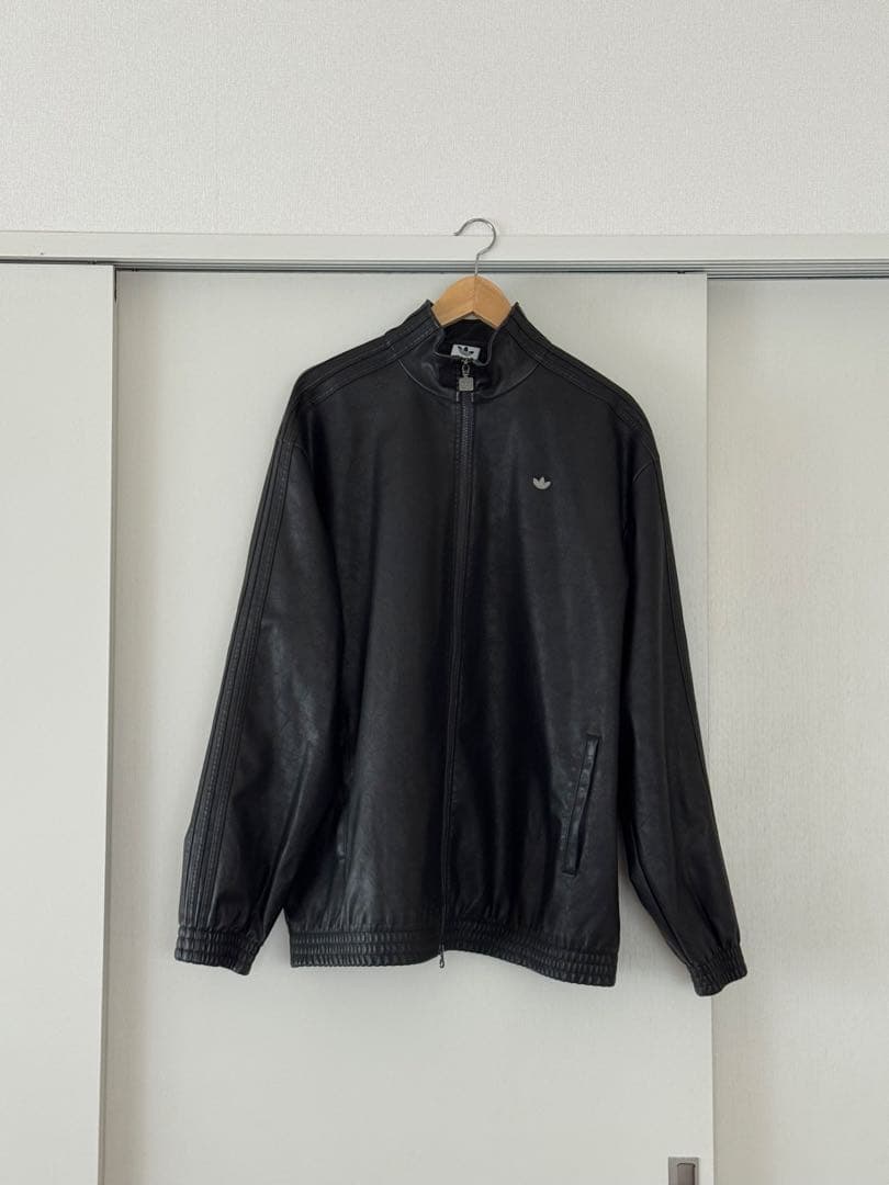 ジャケット・アウター adidas PLEATHER FIREBIRD OVERSIZED TRAC adidas Pleather Firebird Oversized Track jacket - Black | Free