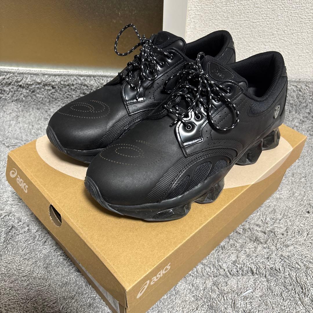 靴 ASICS GEL-KINETIC SP