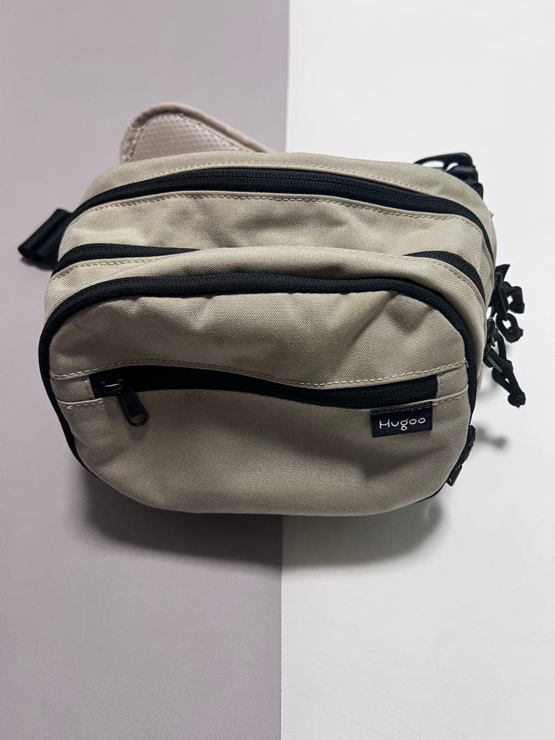 ハグー Hugoo ヒップシート 抱っこ紐 ショルダーバッグ ベージュ