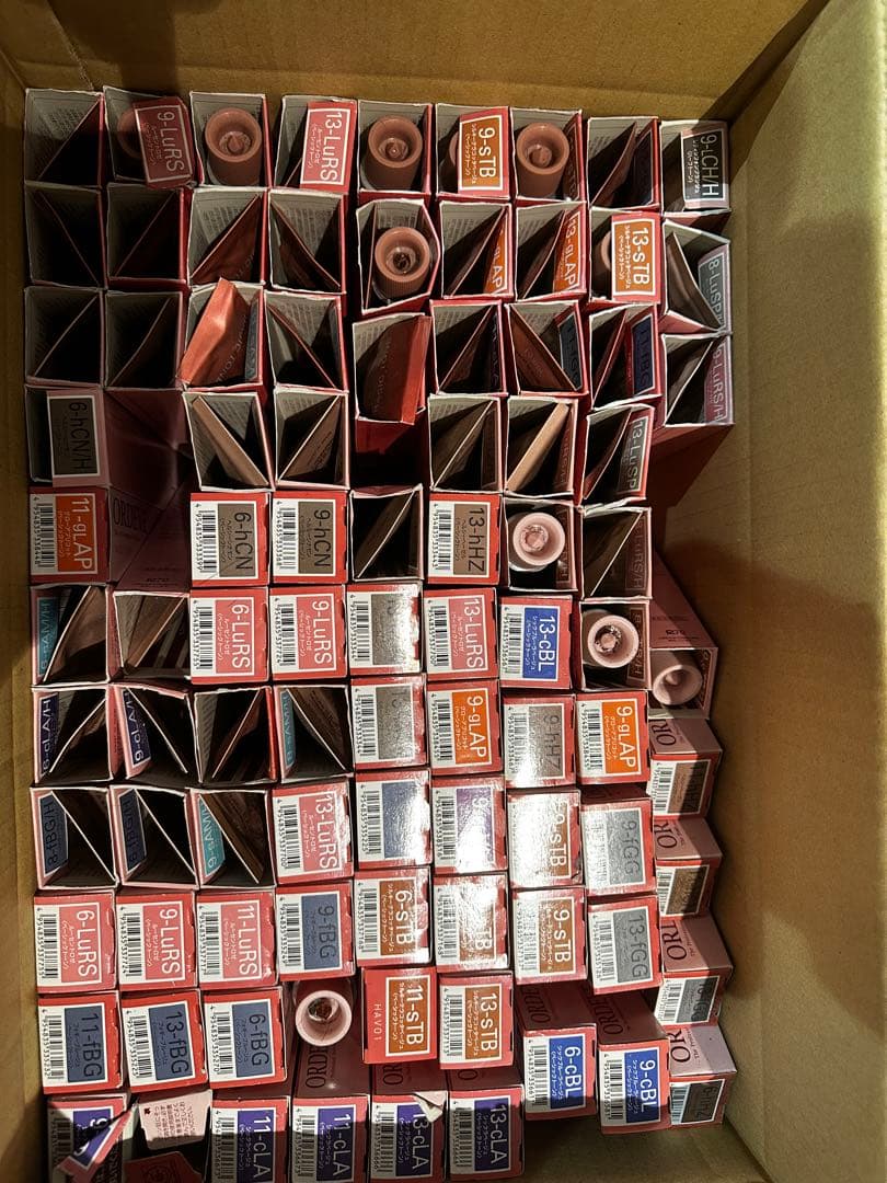 超格安！多様なカラーリング剤セット！ 未使用100本以上 使いかけ100本以上