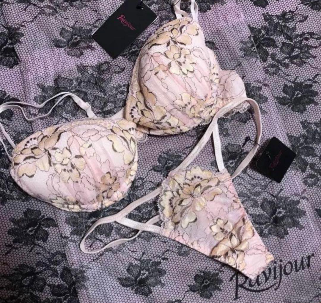 ☆Ravijour☆ギザギザピンク☆C65-70Tバック☆セット 新品未使用】 ravijour C65-70 CANDY FIT ブラショーツセット｜Yahoo