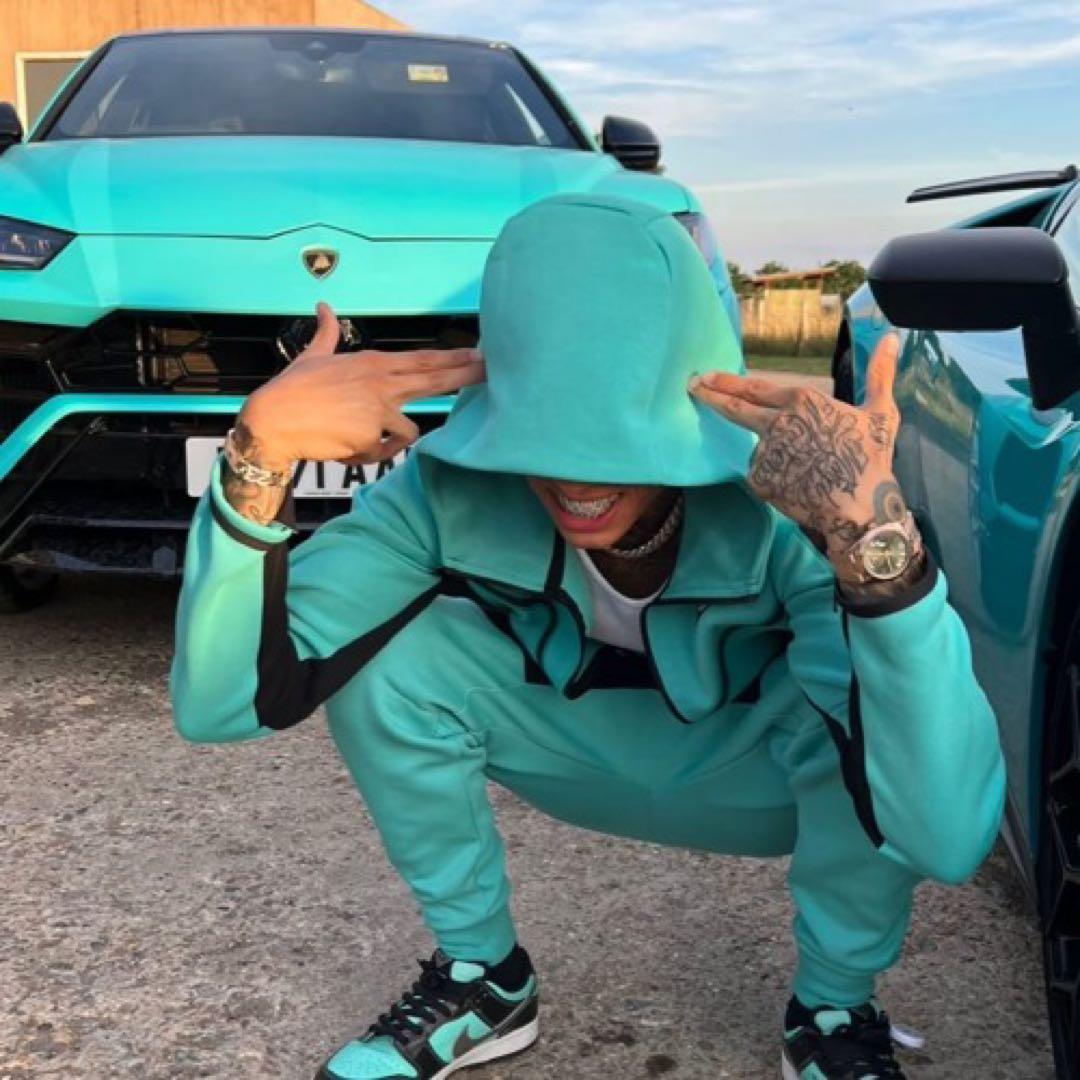 NIKEテックフリース　ティファニーブルー 新品 日本未発売 海外正規品 NIKE TECH FLEECE セットアップ Mサイズ