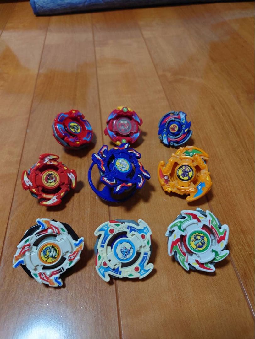 り*ん様 ベイブレード 10個セット スピン器付き
